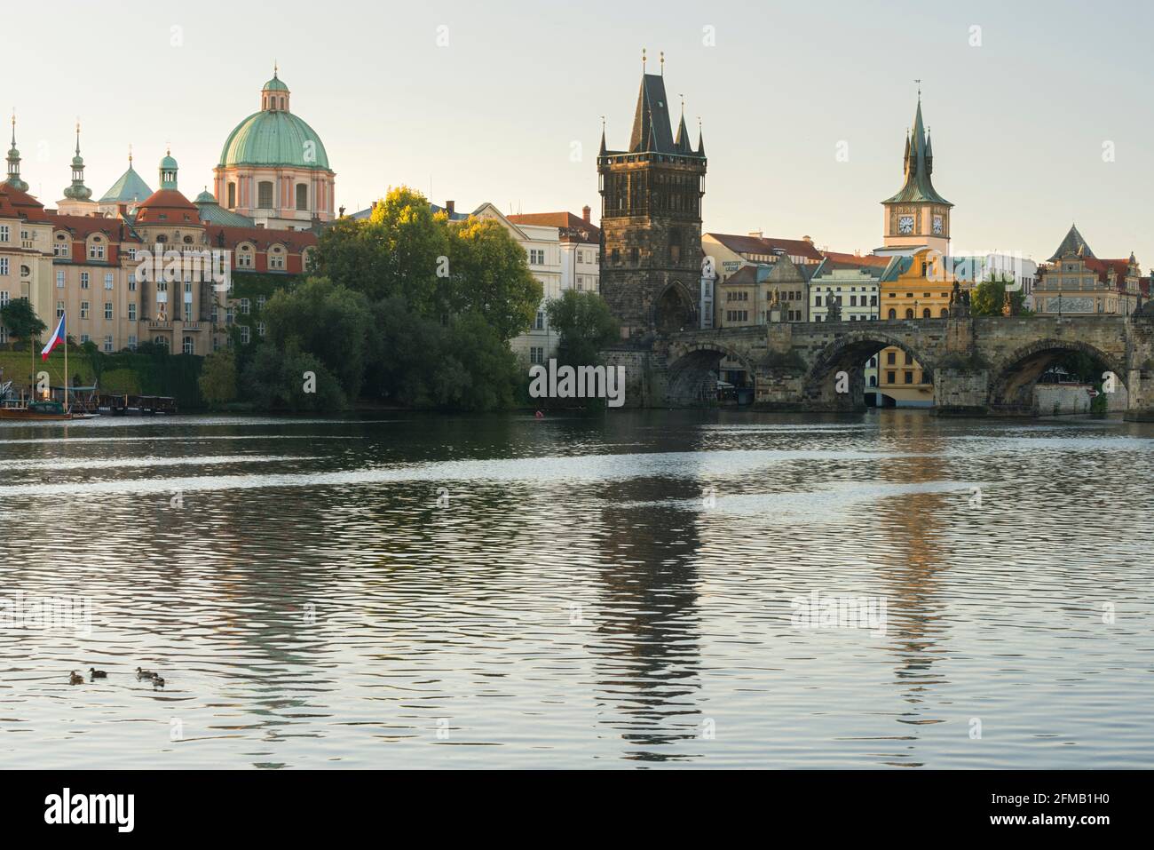 Kreuzherrenkirche, Altstädter Brückenturm, Altstädter Wasserturm, Prag, Tschechische Republik Stockfoto