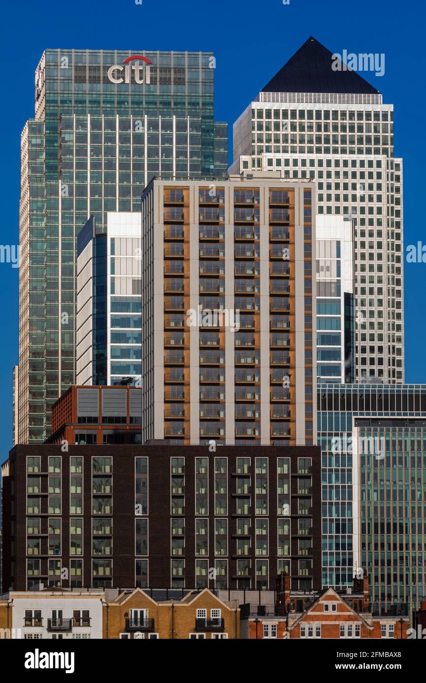 England, London, Docklands, warmes Morgenlicht auf der modernen Canary Wharf Skyline Stockfoto