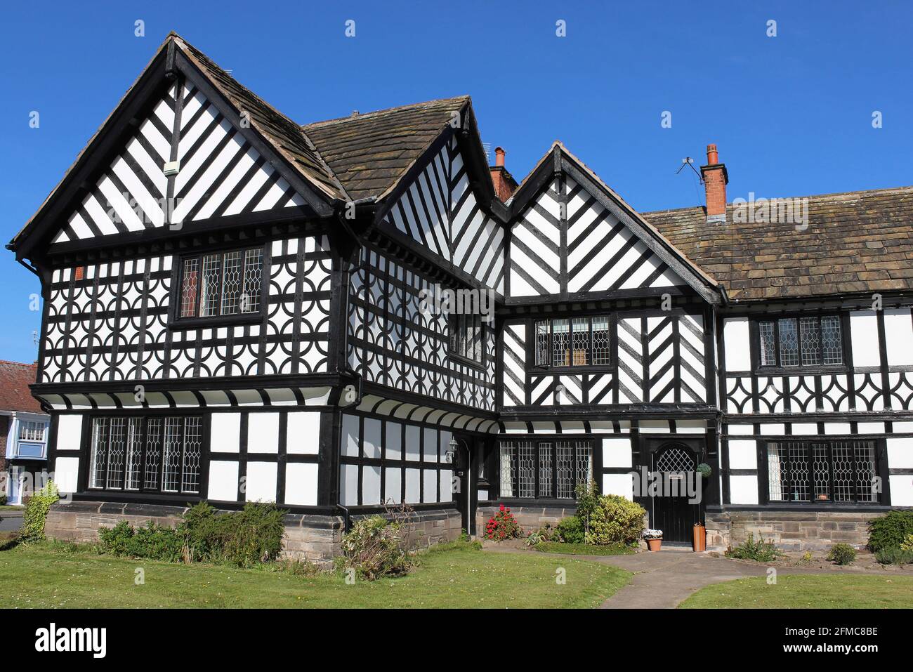 Mock Tudor Architecture in Port Sunlight Model Village, Wirral, Großbritannien Stockfoto