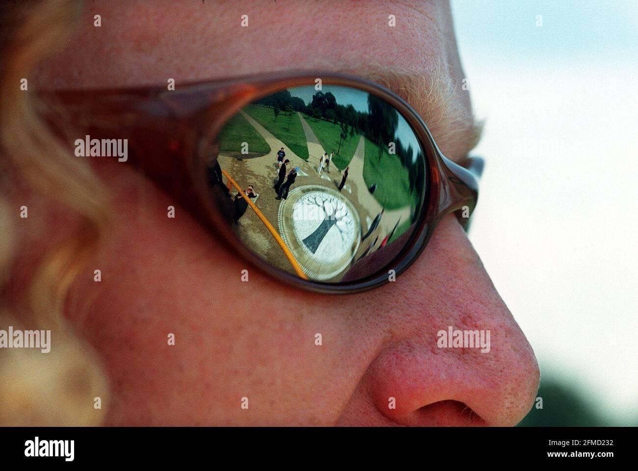 Mosaik enthüllt von Tony Benn Juli 2000to markieren den Ort Des Reformers Tree im Hyde Park Stockfoto