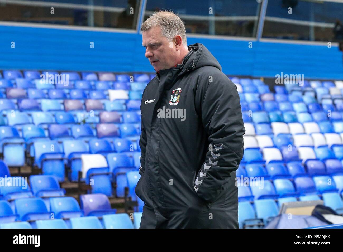 Birmingham, Großbritannien. Mai 2021. Mark Robins Manager von Coventry City nach seinem 6-1-Sieg gegen Millwall in Birmingham, Großbritannien am 5/8/2021. (Foto von Simon Bissett/News Images/Sipa USA) Quelle: SIPA USA/Alamy Live News Stockfoto