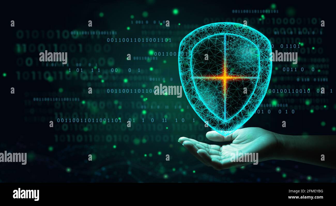 Antivirus-Schild-Symbol auf der Hand eines Geschäftsmannes, der Cyber Security Privacy oder Information Privacy verwendet, um einen Cyber-Angriff zu blockieren. Netzwerk-Sicherheitssystem. Stockfoto