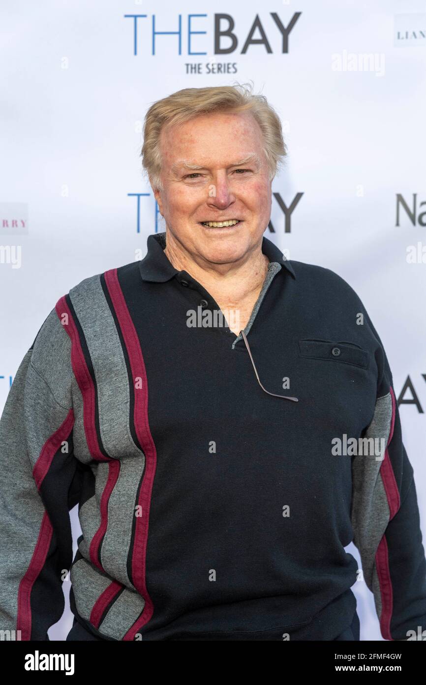 Los Angeles, Kalifornien, USA. Mai 2021. Bill Whitaker nimmt an der Special Outdoor-Vorführung des 2-TEILIGEN Saisonfinales der BAY Teil! At private Residence, Los Angeles, CA on May 8, 2021 Credit: Eugene Powers/Alamy Live News Stockfoto