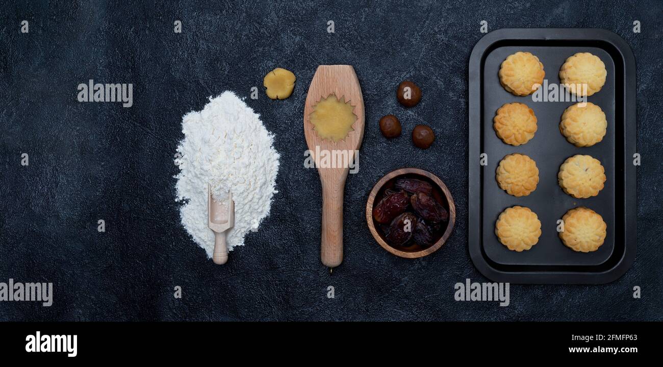 Desserts Eid al-Fitr , Dattesüße Plätzchen für Eid Eid al - Fitr genannt mamool oder Kahk. Stockfoto