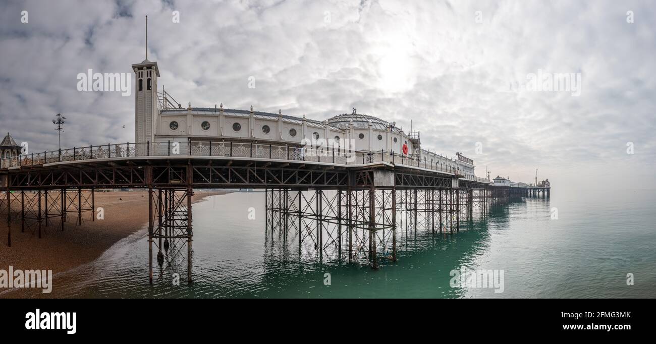 Panorama des Brighton Palace Pier, East Sussex, Großbritannien Stockfoto