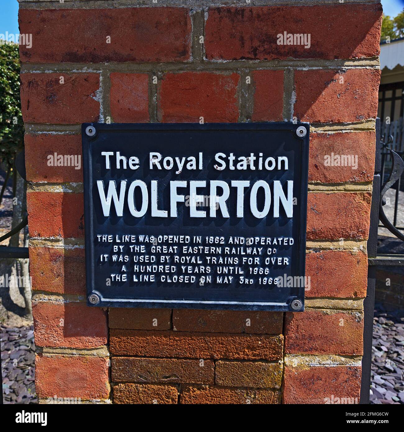 Plakette der Royal Station an der Wolferton Station, Norfolk Stockfoto
