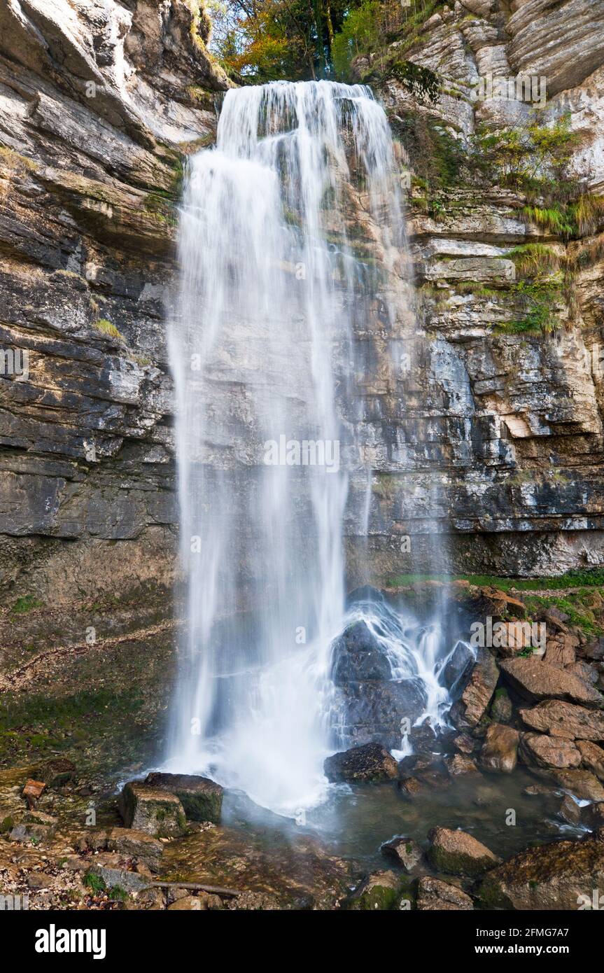 Le Grand Saut (60 m) Wasserfall, Teil des Tals der 7 Wasserfälle bekannt als die Hedgehog (Igel) fällt, ein Naturerbe in der Ju Stockfoto