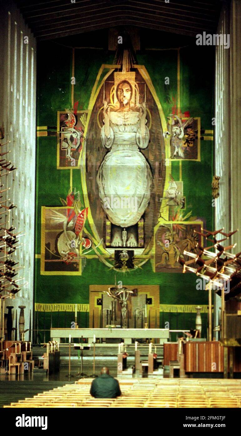 Christ in Glory Tapestry February 1998Coventry Cathedral Tapestry which has Wurde gerade für ¿17000 gereinigt Stockfoto