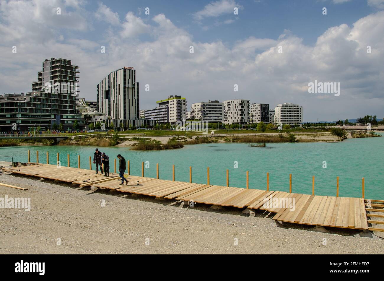 Aspern Seestadt (Seestadt am See) ist eines der größten Stadtentwicklungsprojekte Europas. Das Hotel liegt im schnell wachsenden nordöstlichen 22. Bezirk von Wien Stockfoto