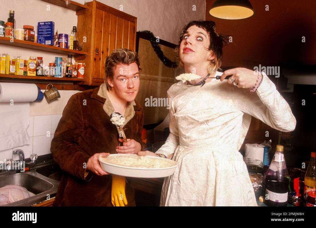 King Adora Weihnachtsfeier im Sawmills Studio, Golant, Fowey, Cornwall, England. Stockfoto