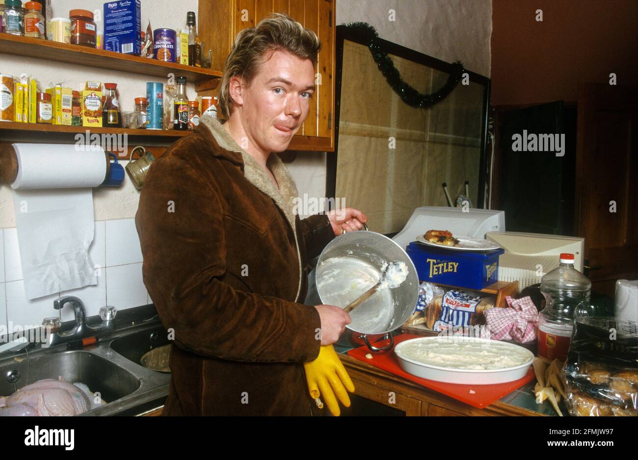 King Adora Weihnachtsfeier im Sawmills Studio, Golant, Fowey, Cornwall, England. Stockfoto