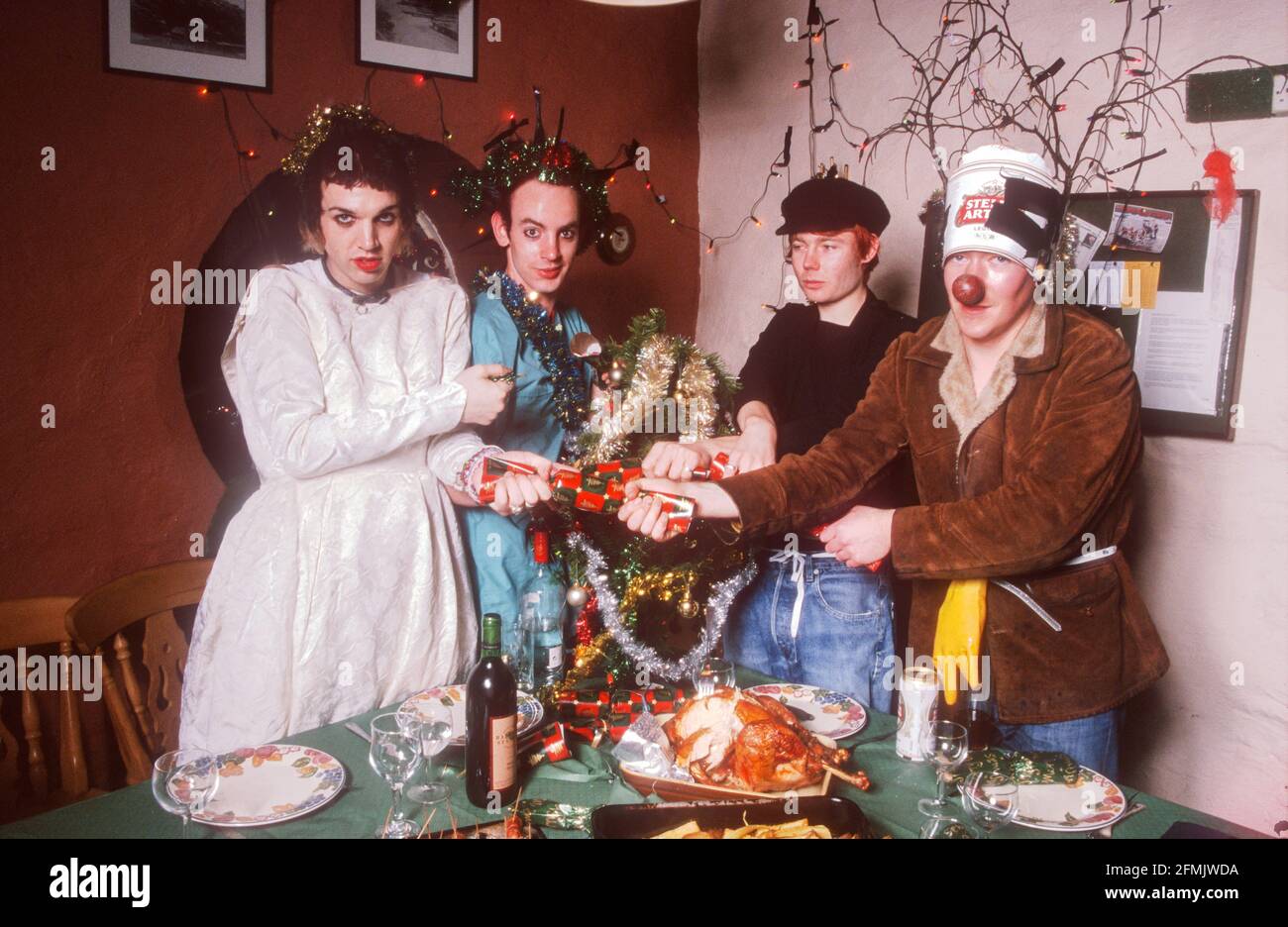 King Adora Weihnachtsfeier im Sawmills Studio, Golant, Fowey, Cornwall, England. Stockfoto