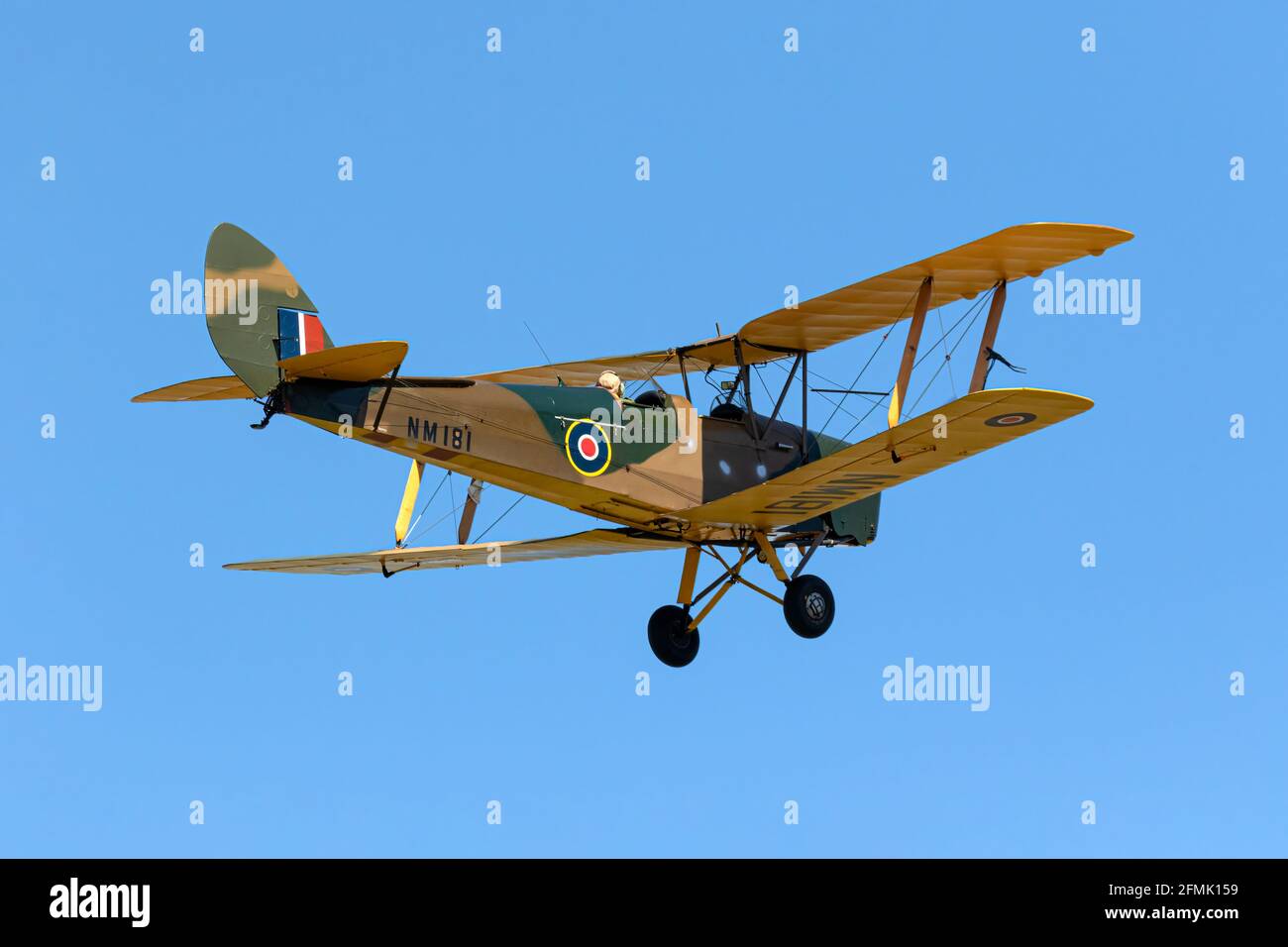 bi-wing-trainer-stockfotos-und-bilder-kaufen-alamy