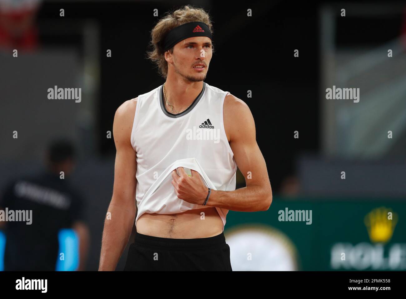 Madrid, Spanien. Mai 2021. Alexander Zverev (GER) Tennis : Alexander Zverev aus Deutschland im Einzel-Finale gegen Matteo Berrettini aus Italien beim ATP Masters 1000 'Mutua Madrid Open Tennis Turnier' bei der Caja Magica in Madrid, Spanien. Quelle: Mutsu Kawamori/AFLO/Alamy Live News Stockfoto