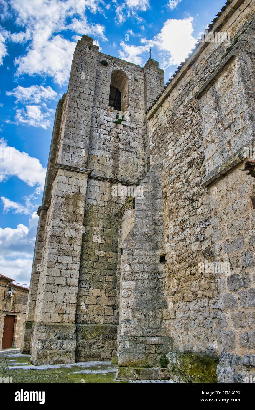 St. Peter Kirche im Dorf Montealegre de Campos, Provinz Valladolid, Spanien Stockfoto