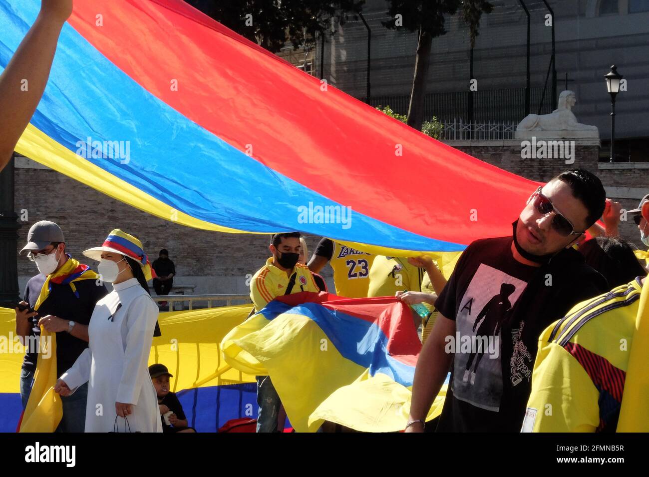 10. Mai 2021 - Protest der kolumbianischen Regierung auf der Piazza del Popolo in Rom, Italien Stockfoto