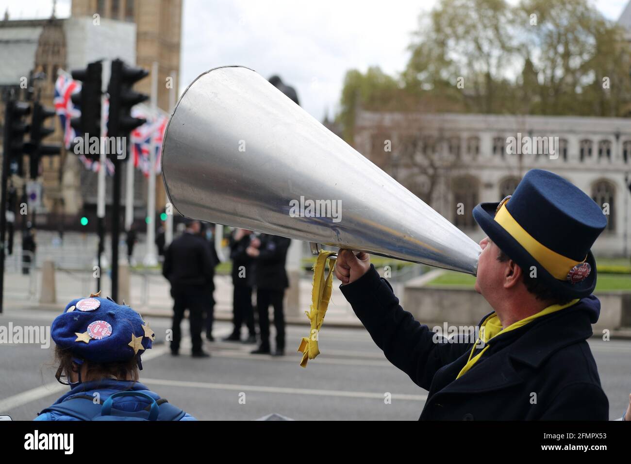 London, Großbritannien. Mai 2021. Einige pro-Demonstranten der Europäischen Union versammelten sich vor dem Parlament. Quelle: Uwe Deffner/Alamy Live News Stockfoto