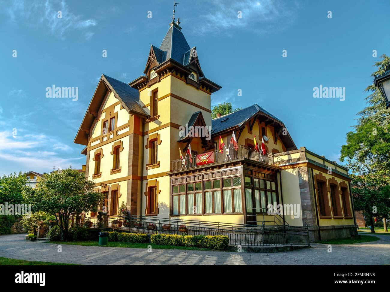 Cabezon De La Sal , Spanien - 24 agosto 2016: Palast des Grafen von San Diego, im Haus der Kultur umgestaltet, in Cabezon de la Sal in Kantabrien, Spanien Stockfoto