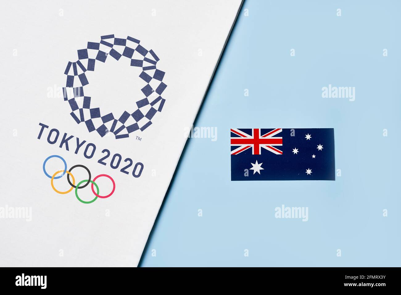 Taschkent Usbekistan 4 Marz 2021 2020 Ein Handtuch Mit Dem Logo Der Olympischen Spiele 2020 In Tokio Und Der Australischen Nationalflagge Stockfotografie Alamy