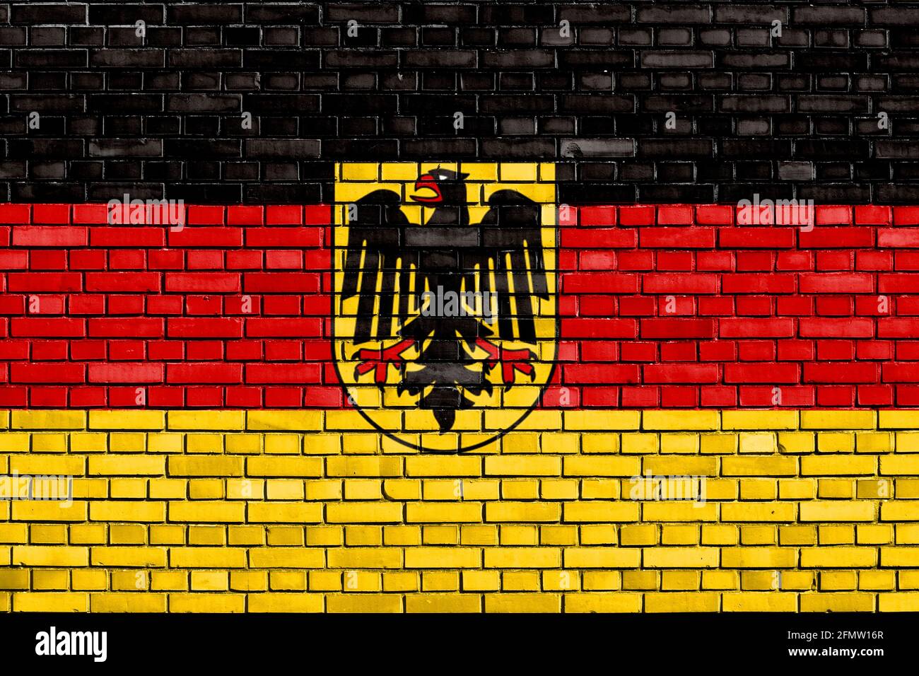 Historische Flagge von Westdeutschland auf Ziegelmauer gemalt Stockfoto