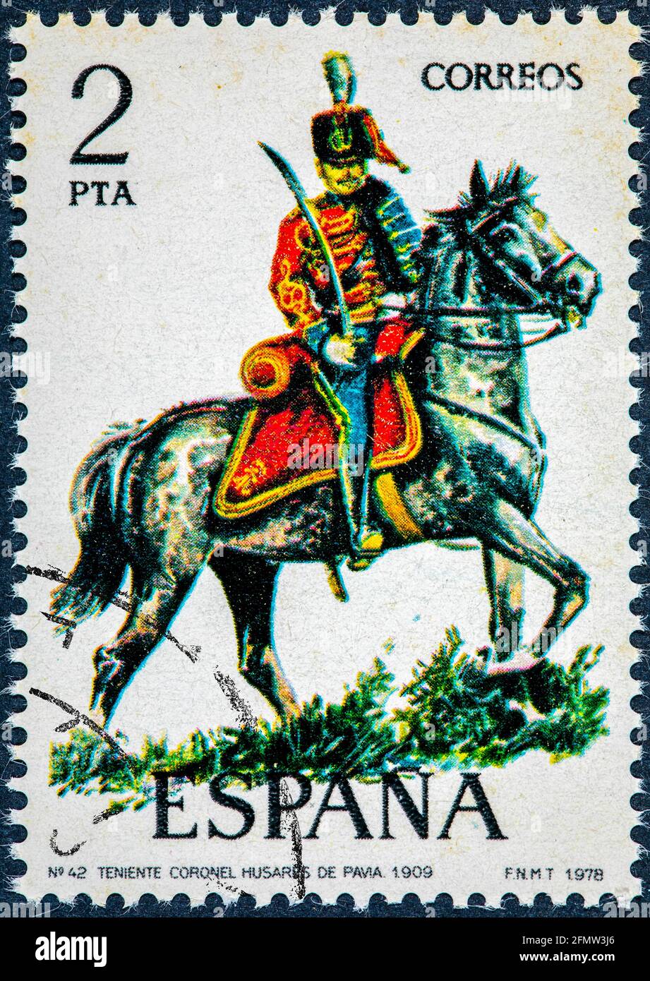 SPANIEN - UM 1978: Eine in Spanien gedruckte Briefmarke zeigt Oberstleutnant Pavia Husares 1909 Stockfoto