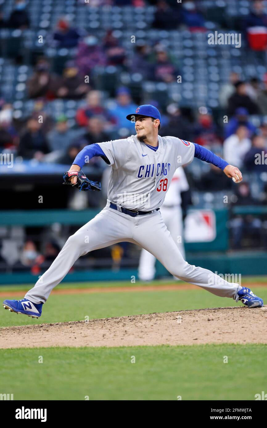 CLEVELAND, OH - MAI 11: Brad Wieck (38) der Chicago Cubs spielt während eines Spiels gegen die Cleveland Indians im Progressive Field am 11. Mai 2021 i Stockfoto