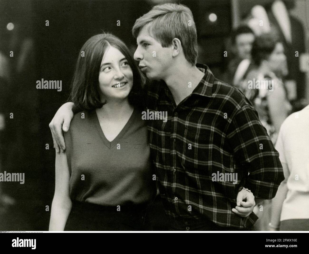 Menschen, Paare, 60er Jahre, Liebhaber, 1968, ADDITIONAL-RIGHTS-CLEARANCE-INFO-NOT-AVAILABLE Stockfoto