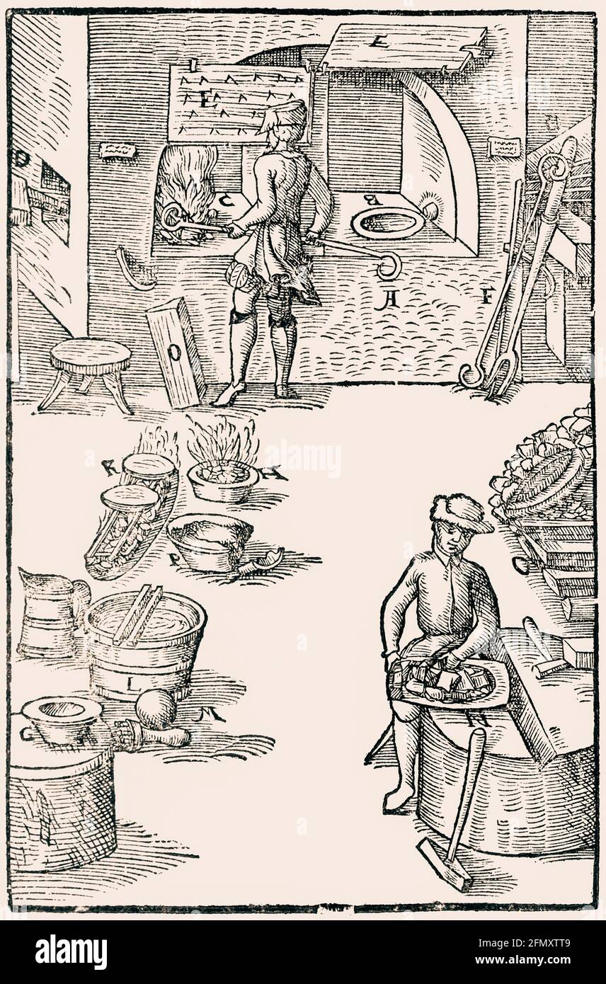 Innenansicht einer metallurgischen Werkstatt aus dem 16. Jahrhundert. Männer entfernen Unreinheiten aus Silber. Aus einem Buch von Lazarus Ercker c 1539 - 1594, einem böhmischen Metallurgen, der Abhandlungen über die Metallurgie schrieb. Stockfoto