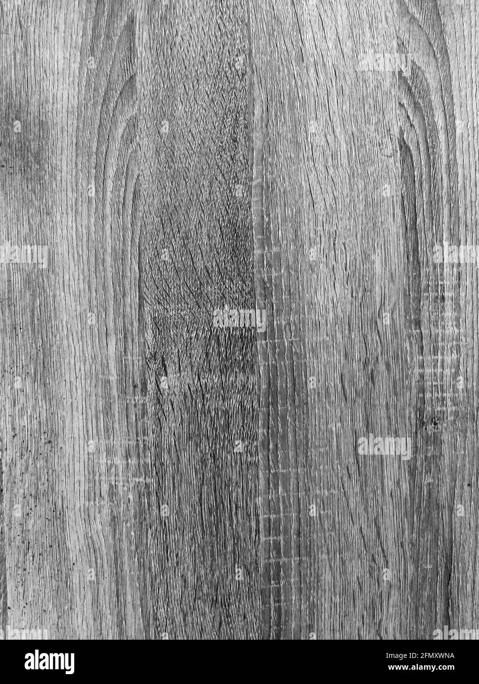 Leere Holzstruktur für kreativen Hintergrund. Schwarz und Weiß. Flach liegend. Draufsicht. Nahaufnahme. Weicher Fokus auf Holztextur. Stockfoto