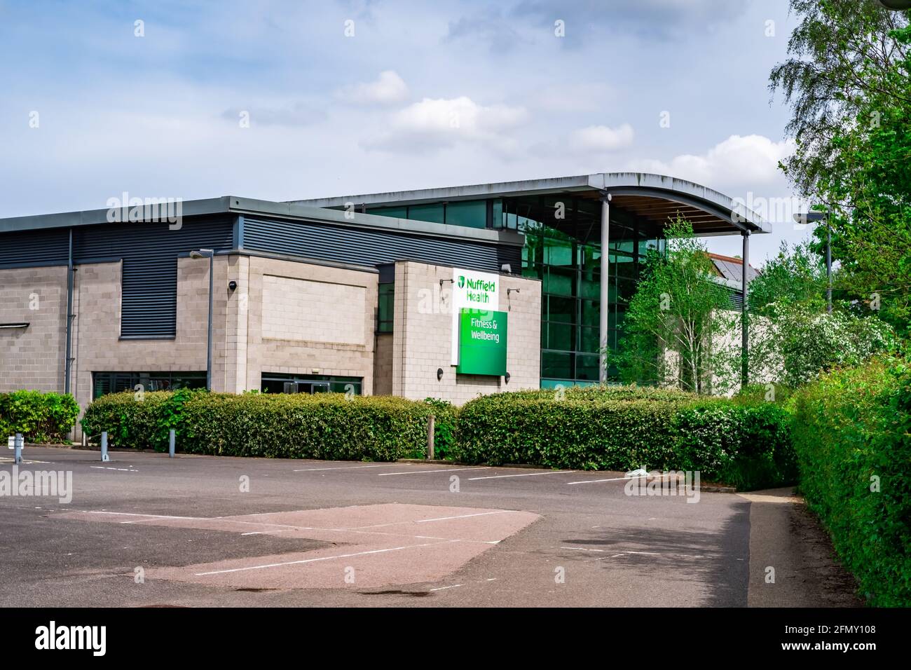 Norwich, Norfolk, Großbritannien – Mai 11 2021. Das Äußere und die vordere Beschilderung des Nuffield Health Center in der Barrack Street in der Stadt Norwich, Norfo Stockfoto