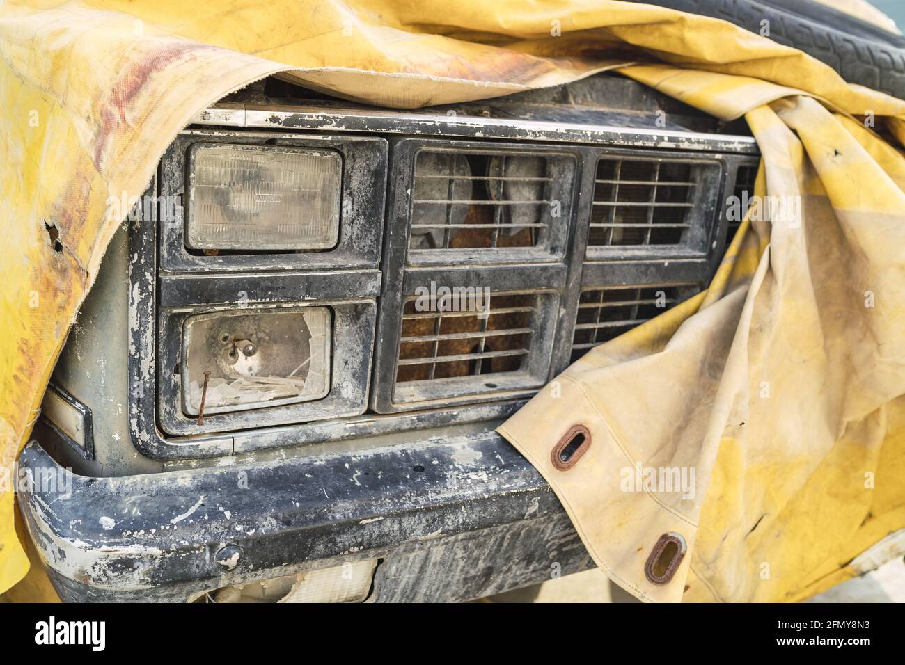Bumper Headlight Stockfotos Und Bilder Kaufen Alamy