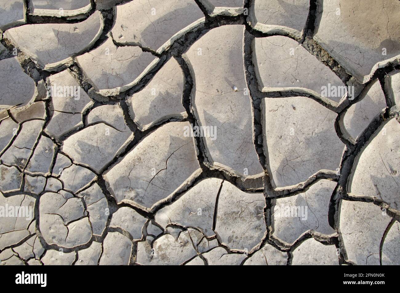 Risse im Schlamm Stockfoto