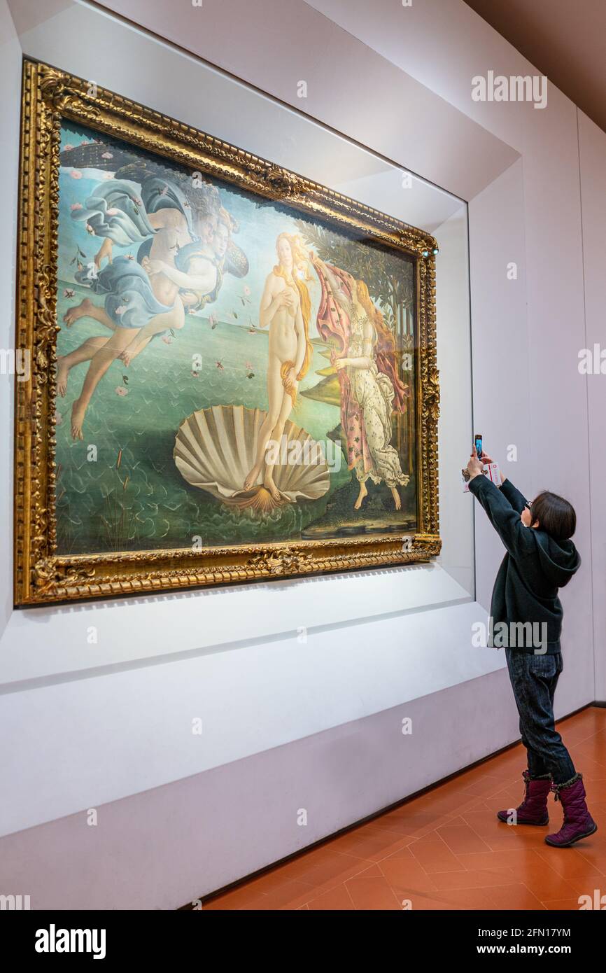 The birth of venus by botticelli -Fotos und -Bildmaterial in hoher