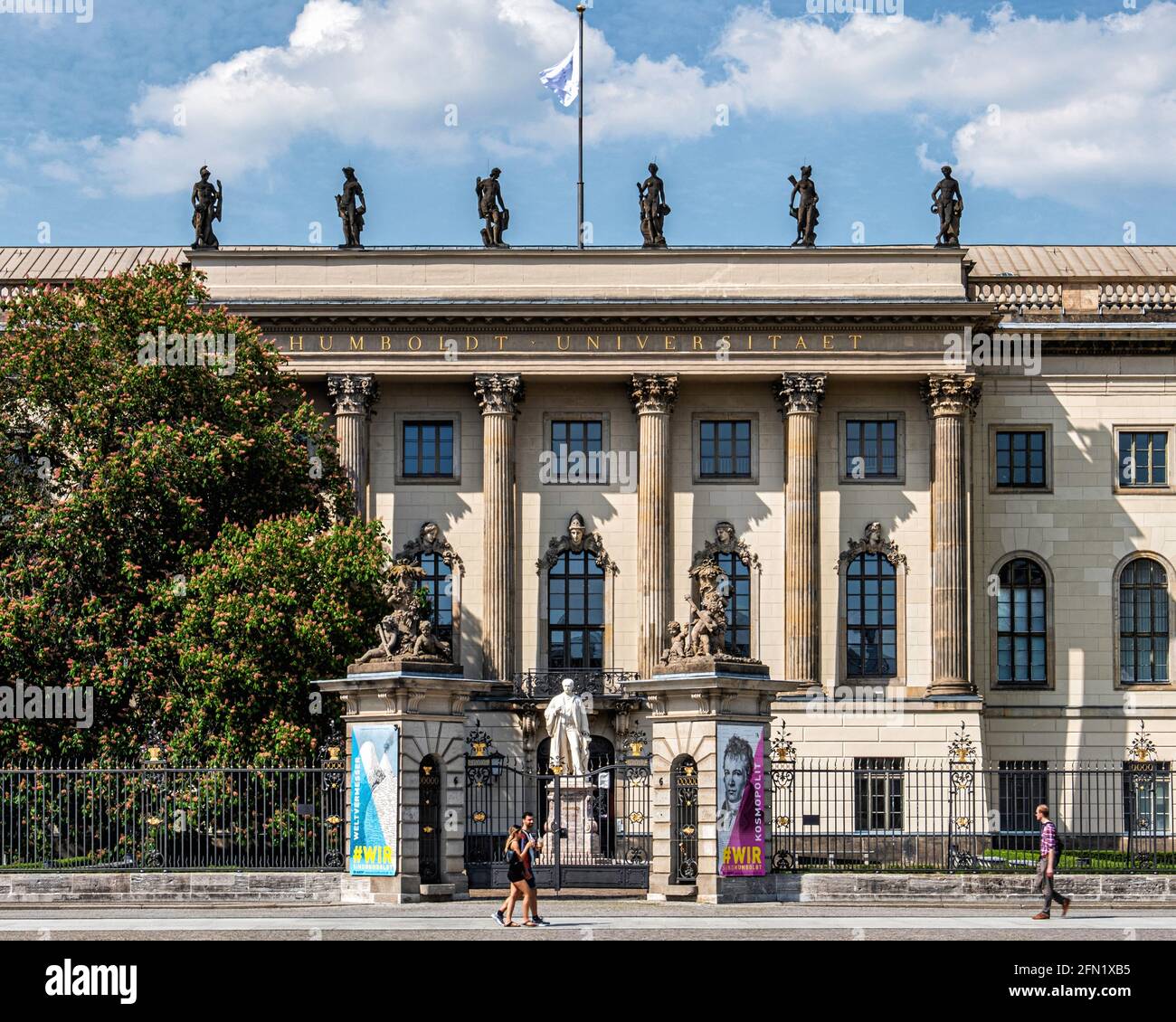 Hauptgebäude Der Humboldt-Universität. HU wurde 1810 eröffnet.Barockbauwerk errichtet 1748-1753 nach Plänen von Johann Boumann, unter den Linden, Mitte, Berlin Stockfoto