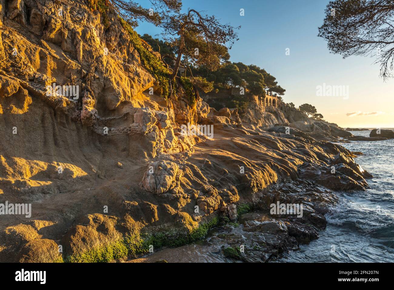 CAMI DE RONDA CALA ROVIRA PLATJA D’ARO COSTA BRAVA GERONA KATALONIEN SPANIEN Stockfoto