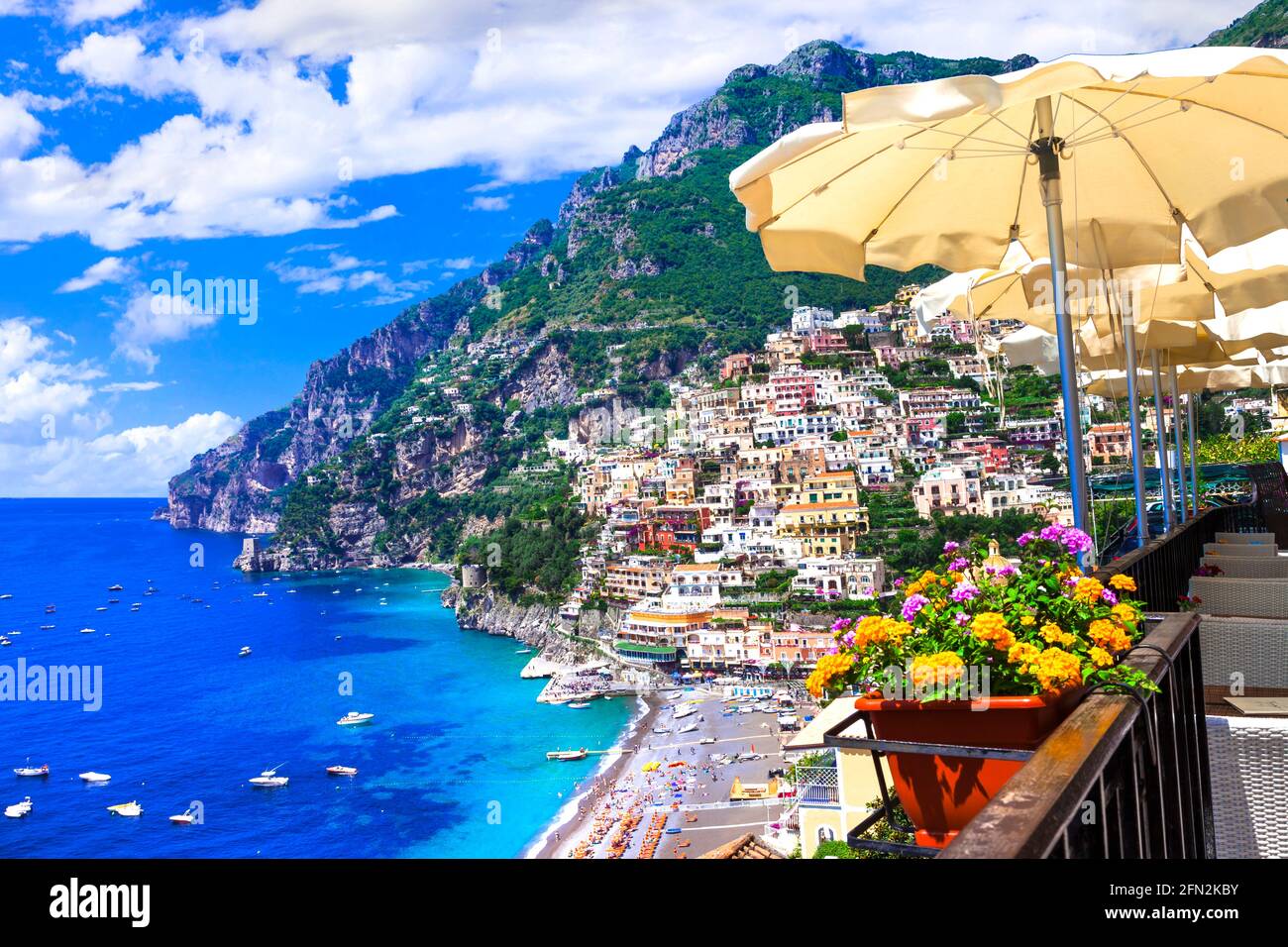 Amalfiküste von Italien. Positano Stadt. Einer der schönsten Orte für Sommerferien. Kampanien Stockfoto