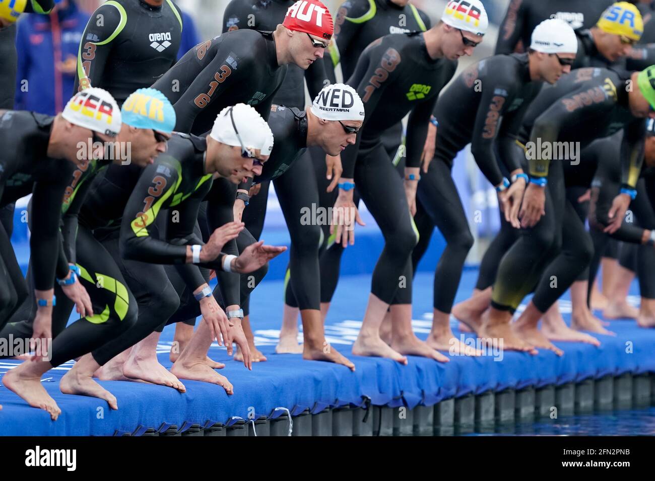 Budapest, Ungarn. Mai 2021. BUDAPEST, UNGARN - 13. MAI: Fähre Weertman aus den Niederlanden, die während der LEN-Europameisterschaft im Freiwasserschwimmen am Lupa-See am 13. Mai 2021 in Budapest, Ungarn, an den 10 km der Männer teilnimmt (Foto: Andre Weening/Orange Picics) Credit: Orange Pics BV/Alamy Live News Stockfoto