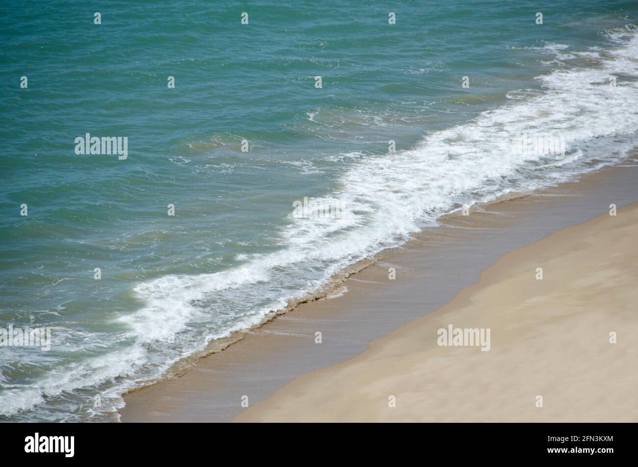 Meer und Strand im tropischen Norden von Queensland Stockfoto