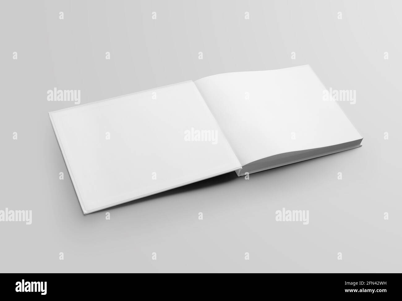 Nachbildung eines weißen offenen Buches, erster Hardcover-Spread, isoliert auf dem Hintergrund. Eine Standard-Business-Object-Vorlage zum Lesen, mit realistischen Schatten, fo Stockfoto