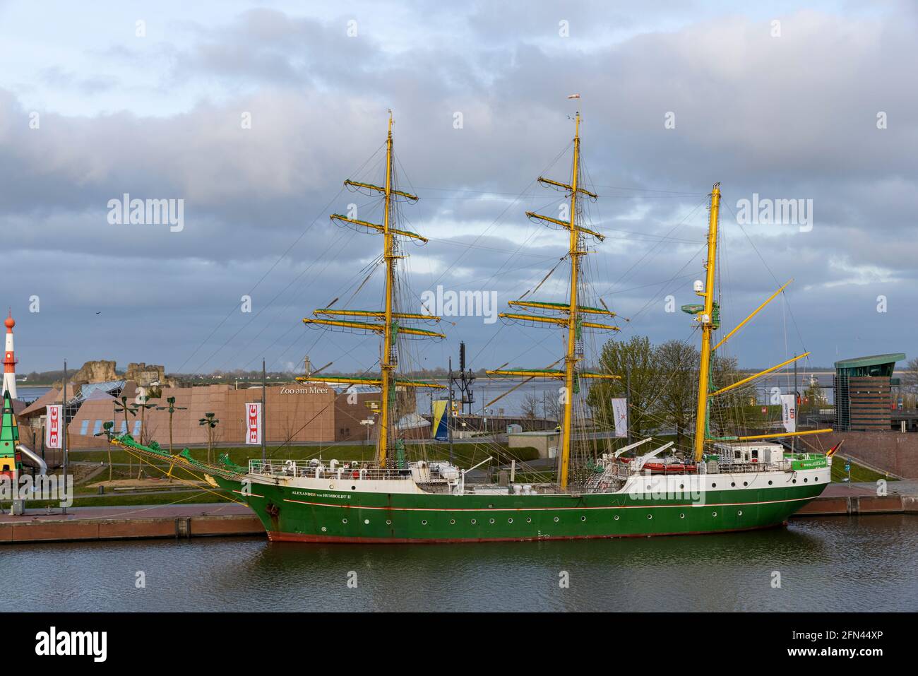 Bremerhaven ist eine Küstenstadt in Norddeutschland mit einer starken Beziehung zum maritimen Lebensstil. Stockfoto