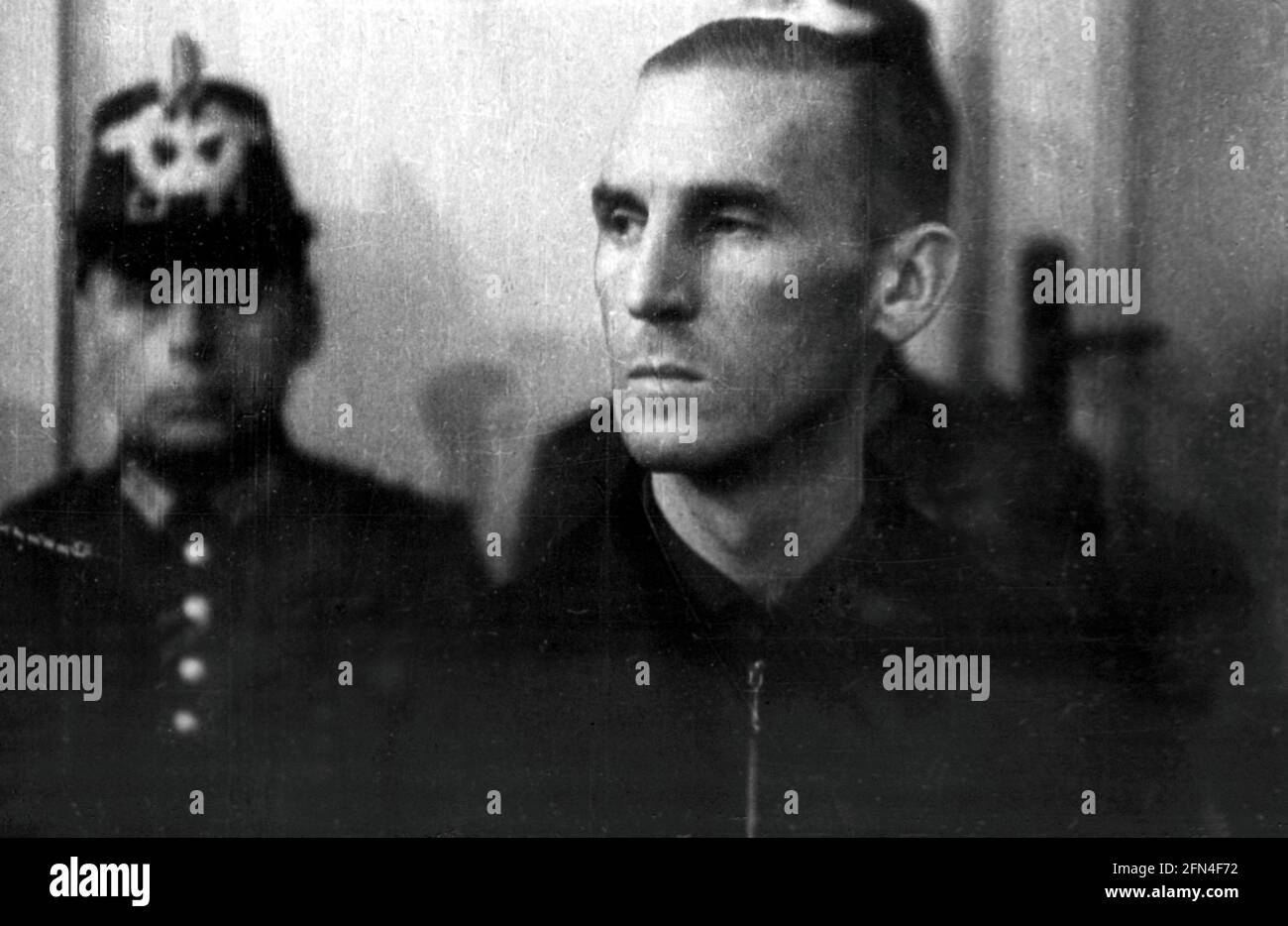 Nationalsozialismus / Nationalsozialismus, Widerstand, Klage vor dem Volksgericht, vor Gericht unbekannt, 1945, nur REDAKTIONELLE VERWENDUNG Stockfoto