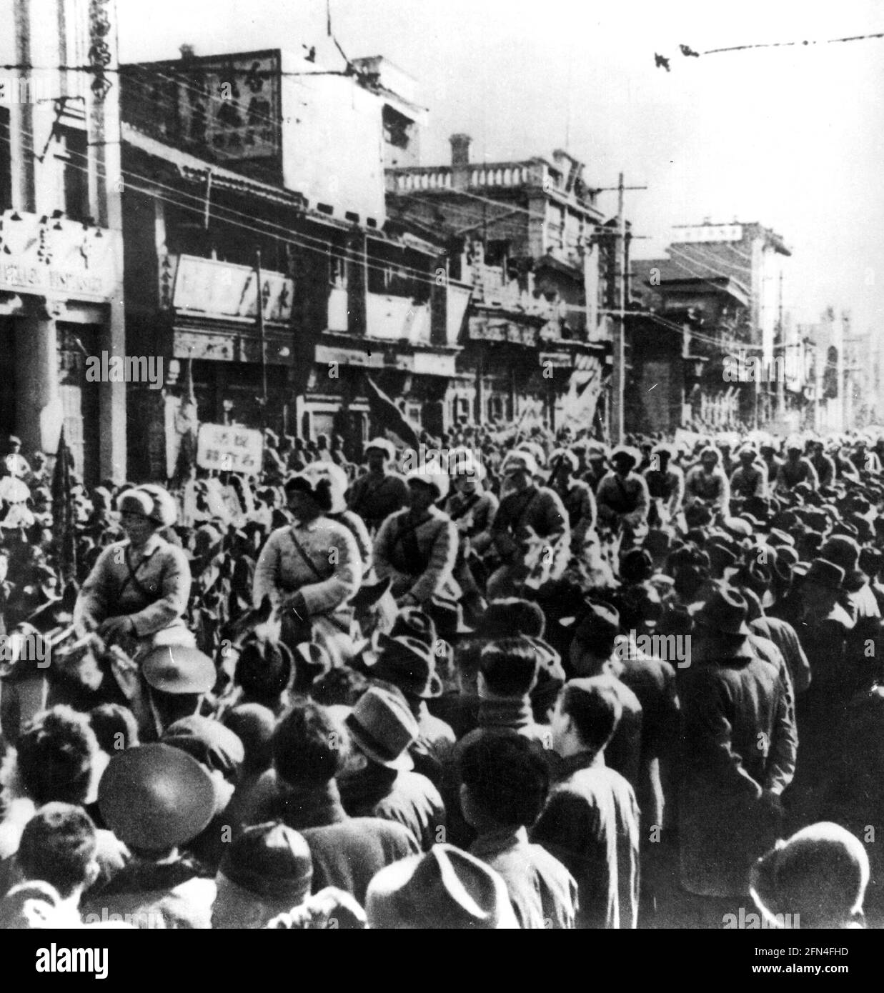 Geographie / Reisen, China, Bürgerkrieg 1946 - 1949, Eintritt von Kommunisten in Beiping, Januar 1949, ZUSÄTZLICHE-RIGHTS-CLEARANCE-INFO-NOT-AVAILABLE Stockfoto