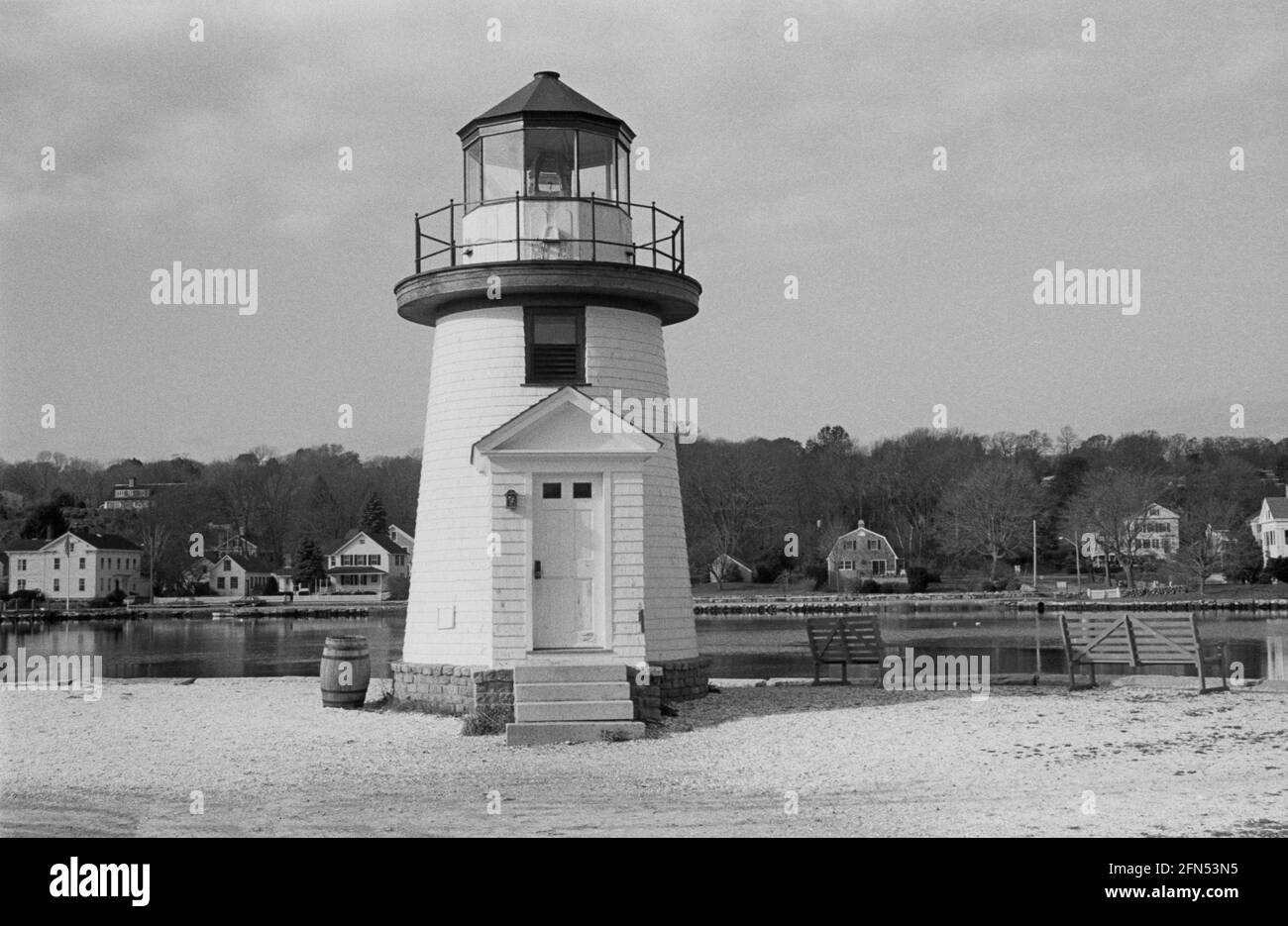 Mystic Seaport Lighthouse (Replica), Mystic, CT, November 1992. Teil einer Serie von 35 Leuchttürmen an der amerikanischen Ostküste, die zwischen November 1992 und September 1993 fotografiert wurden. Stockfoto