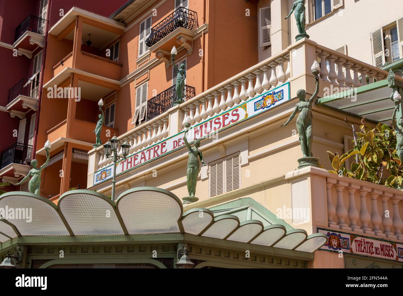 Das Art Nouveaux Théâtre des Muses aus dem Jahr 1930 ist ein Theater in Monaco, am Boulevard du Jardin Exotique in Moneghetti. 2012 neu eingeweiht. Stockfoto