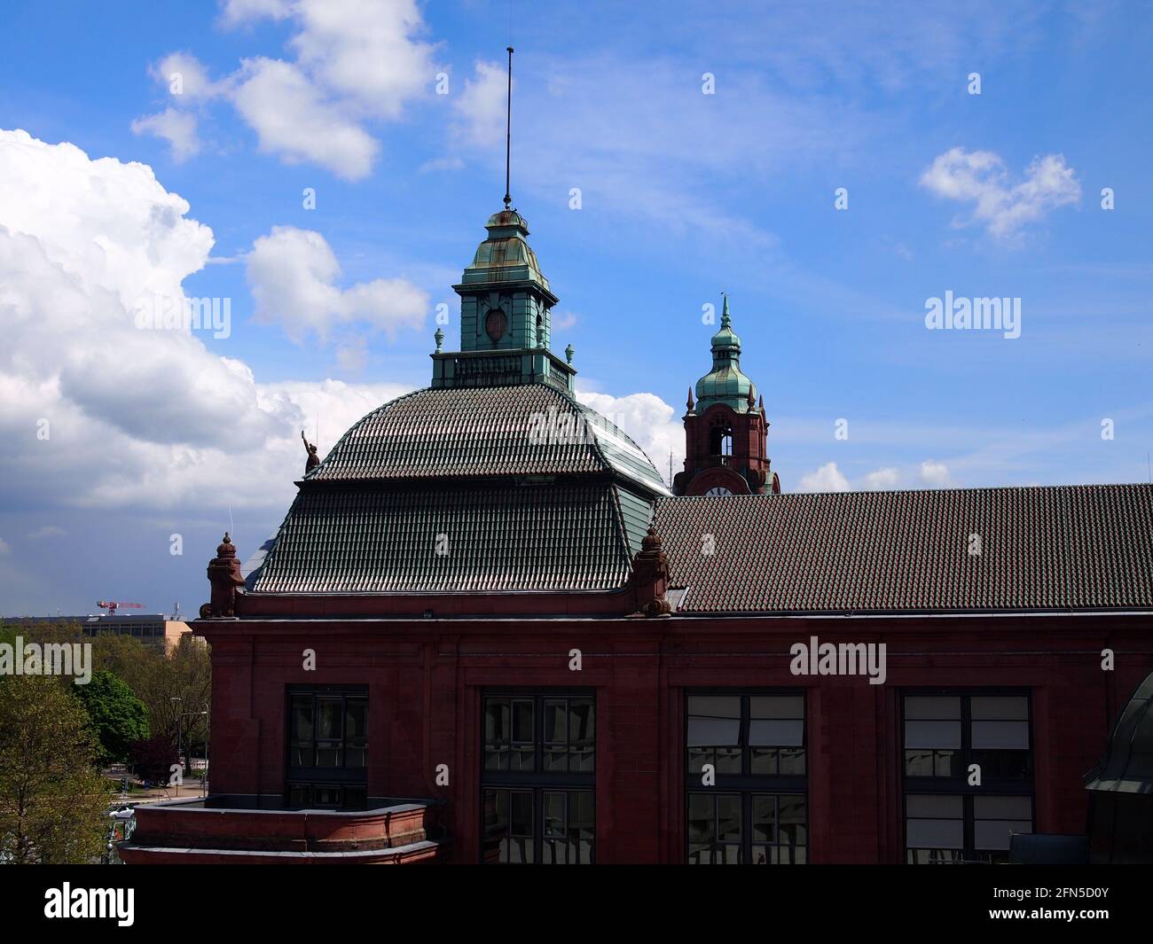 Detailansicht von Wiesbaden Hauptbahnhof (Hessen, Bundesrepublik Deutschland) Stockfoto