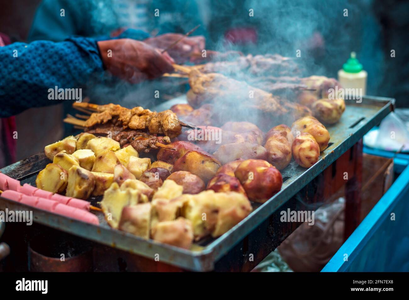 Street Food Kochen aus Puno Stadt in Peru Stockfoto