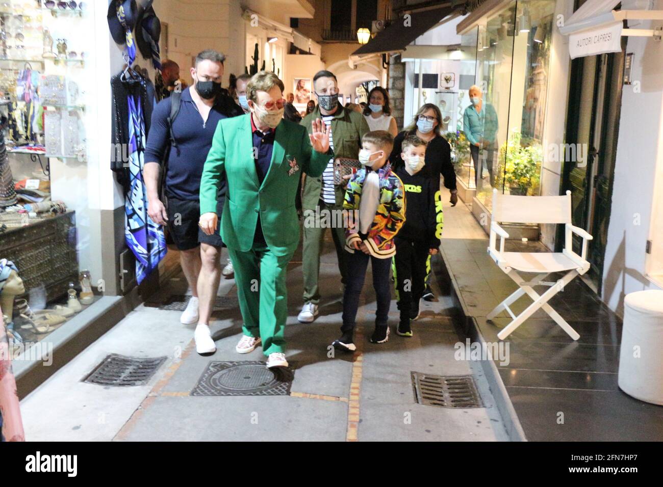 Sir Elton John Urlaub auf Capri (Italien) mit Ehemann David Und ihre Kinder Zachary und Elia Stockfoto