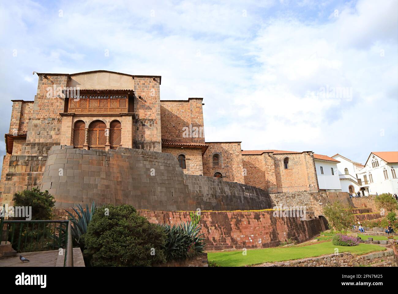 Coricancha mit dem Kloster von Santo Domingo, einem bemerkenswerten Wahrzeichen im historischen Zentrum von Cusco, Peru Stockfoto