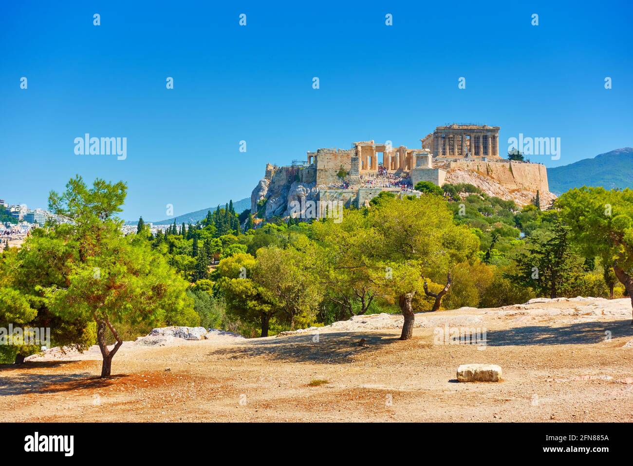 Akropolis-Hügel in Athen in Griechenland. Landschaft Stockfoto
