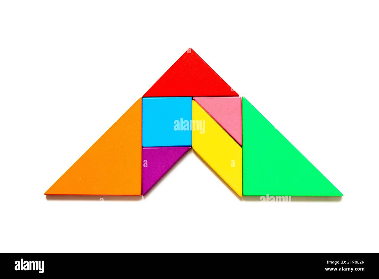 Farbe Tangram Puzzle in Pfeilform auf weißem Hintergrund Stockfoto